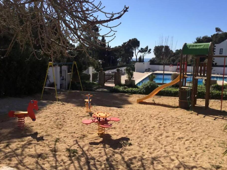 Appartement Tout Confort Avec Wifi Vue Sur Mer Et Piscine Communautaire Secteur El Golfet A Callela De Palafrugell Exterior foto
