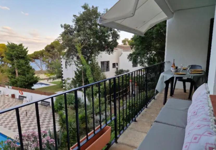 Appartement Tout Confort Avec Wifi Vue Sur Mer Et Piscine Communautaire Secteur El Golfet A Callela De Palafrugell Exterior foto